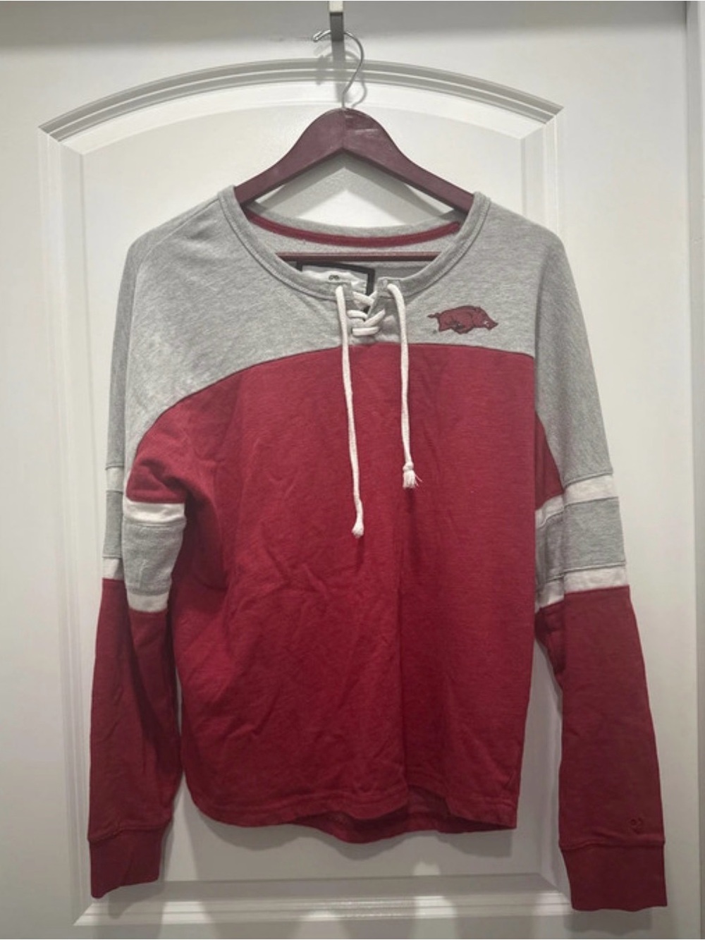 Colosseum Red and Gray Lace-Up Colorblock Kids Sweatshirt